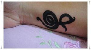 30 Amazing Hakuna Matata Tattoos